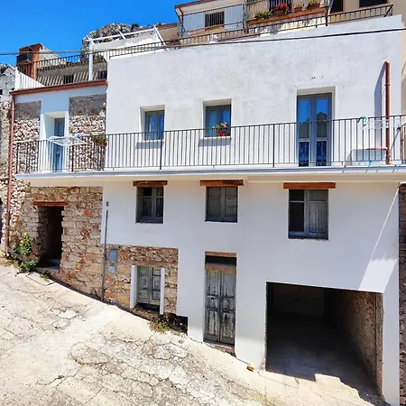 Dommu De Nannai Moro: Con Bagno E Balcone Baunei