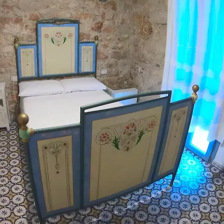 Dommu De Nannai Moro: Con Bagno E Balcone Apartment Baunei