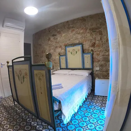 Dommu De Nannai Moro: Con Bagno E Balcone * Baunei