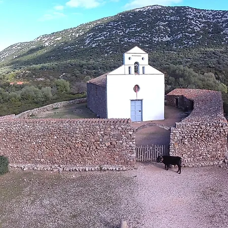 Dommu De Nannai Moro: Con Bagno E Balcone Appartamento