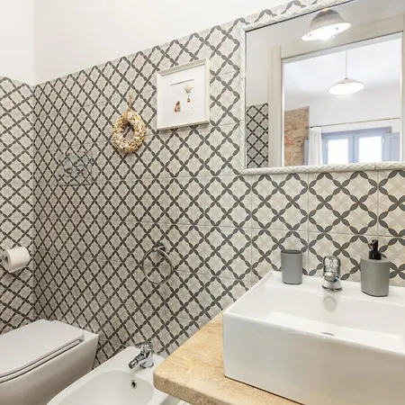 Dommu De Nannai Moro: Con Bagno E Balcone